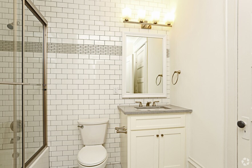 More Photos Of 401 N Carroll Ave, Dallas Apartments For Sale