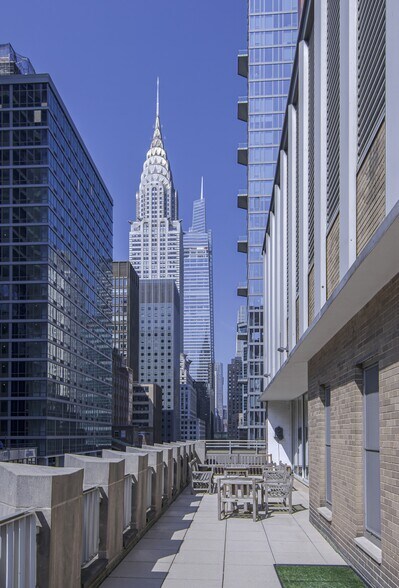 More Photos Of 815 Second Ave, New York Office For Sale