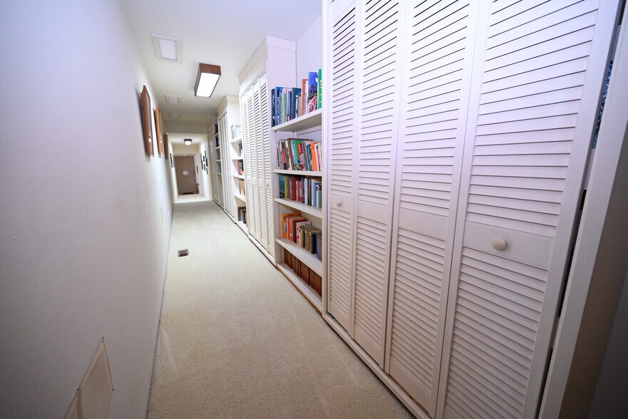 More Photos Of 2759 County Road 411, Berryville Hotel For Sale