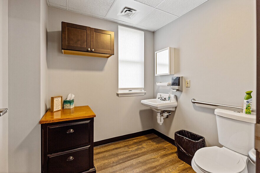 More Photos Of 323 State St, Augusta Office Residential For Sale