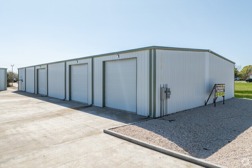 More Photos Of 2023 H O Mills hwy, Port Arthur Industrial For Lease