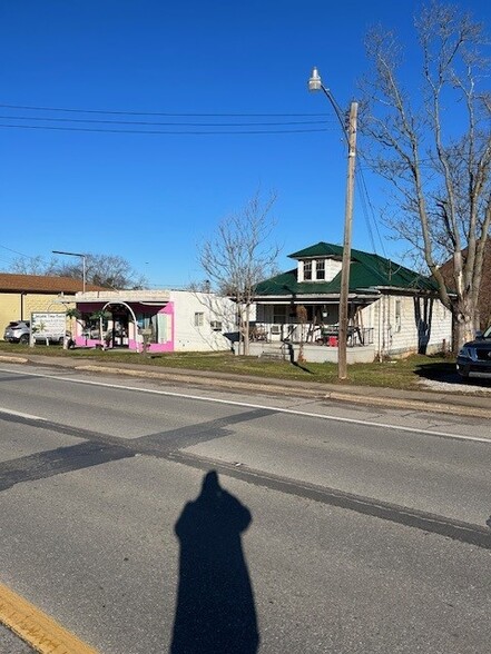 Primary Photo Of 2209 Camden Ave, Parkersburg Freestanding For Sale