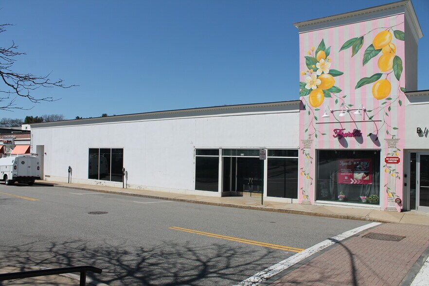 More Photos Of 48-50 Central St, Wellesley Unknown For Lease