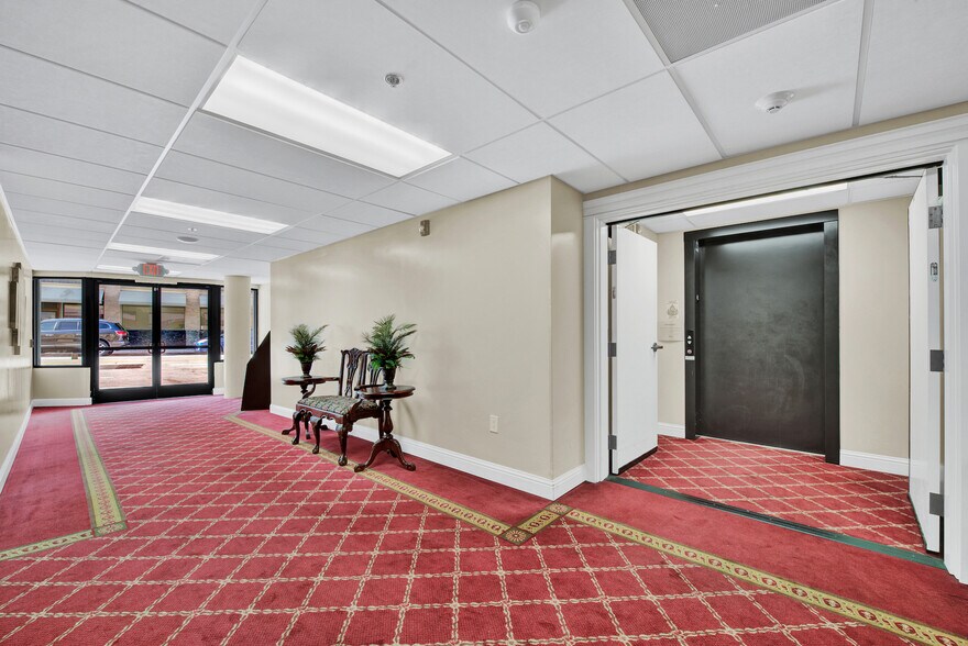 More Photos Of 407 Calle Principal, Monterey Hotel For Sale