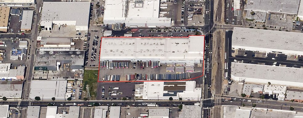 More Photos Of 4633 S Downey Rd, Vernon Manufacturing For Lease