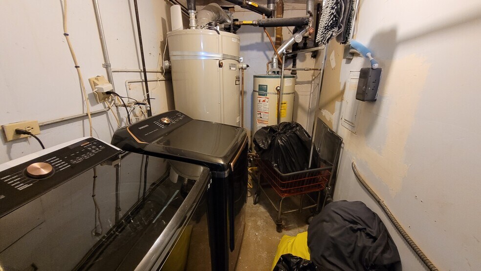 More Photos Of 42268 Moonridge Rd, Big Bear Lake Hospitality For Sale