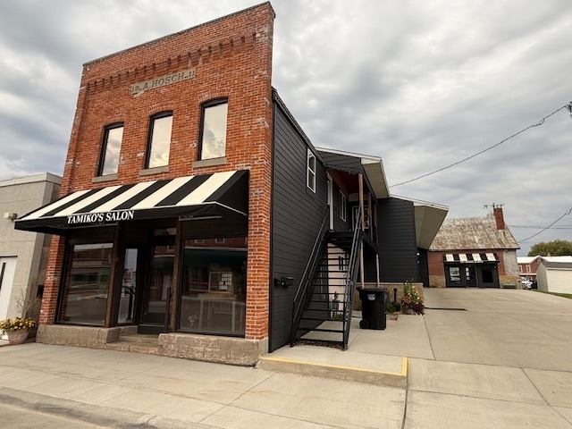 More Photos Of 111 E Grove St, Caledonia General Retail For Sale