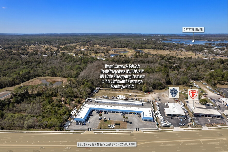 More Photos Of 940 N Suncoast Blvd, Crystal River General Retail For Sale