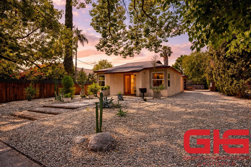 More Photos Of 261 N Oak Ave, Pasadena Multifamily For Sale