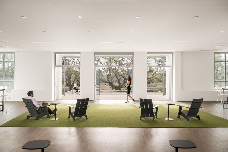 More Photos Of 100 Coastal Dr, Charleston Office Residential For Lease