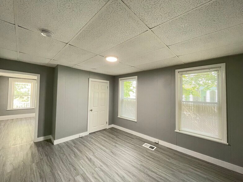 More Photos Of 7 Broadway, Pembroke Multifamily For Sale