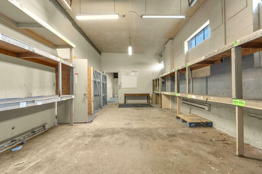 More Photos Of 250 Governor St, East Hartford Manufacturing For Sale