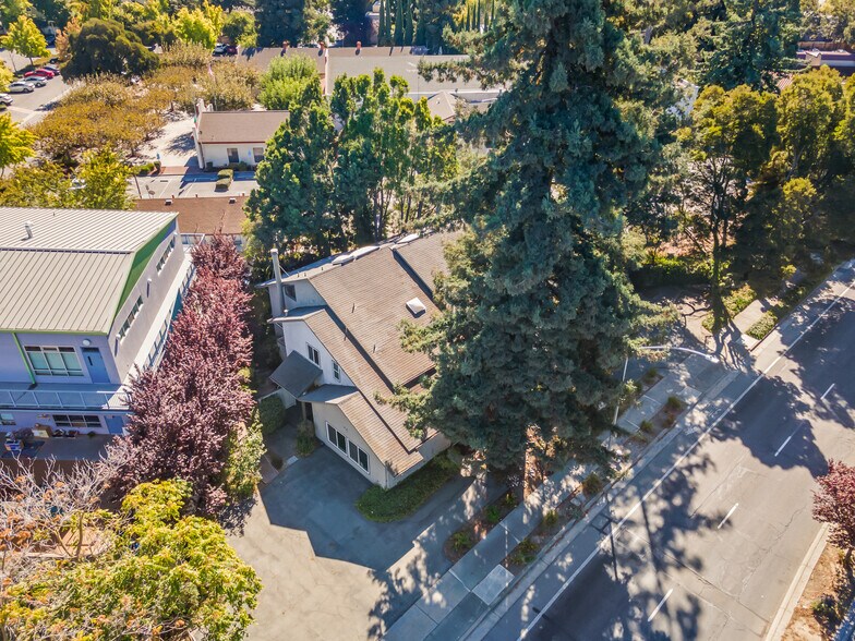 More Photos Of 451 N Shoreline Blvd, Mountain View Medical For Sale