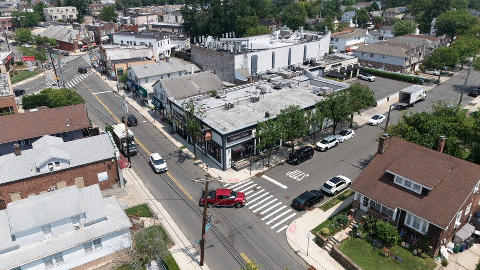 More Photos Of 29B Nelson Ave, Staten Island General Retail For Lease