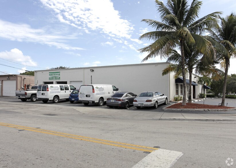 More Photos Of 20 NW 3rd Ave, Deerfield Beach Warehouse For Lease