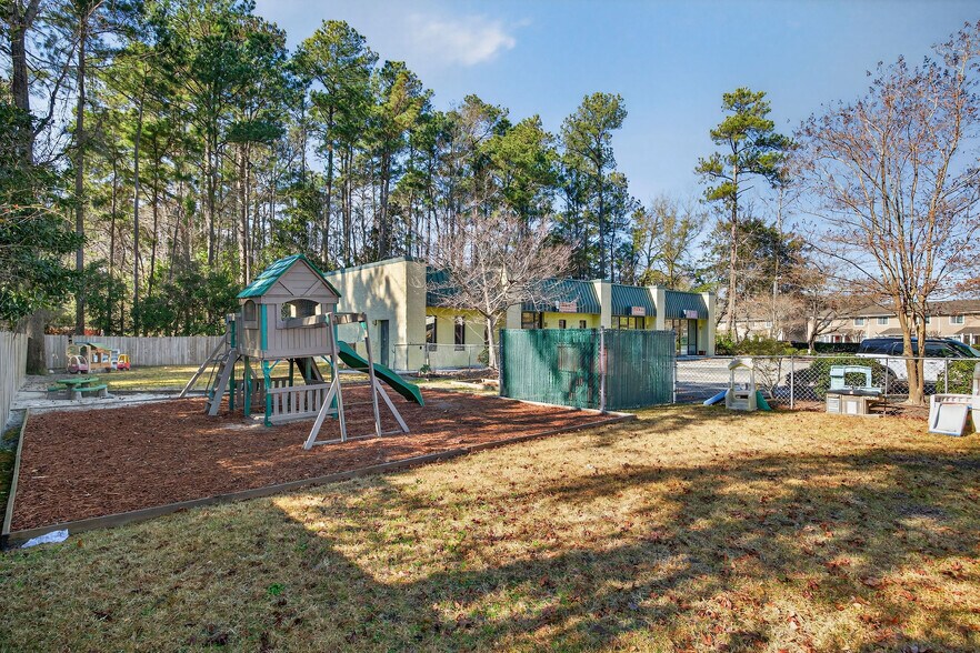 More Photos Of 3910 Princess Place Dr, Wilmington Daycare Center For Lease