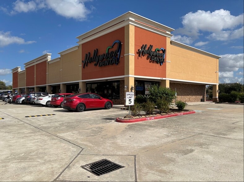Primary Photo Of 9138 West Rd, Houston Freestanding For Lease