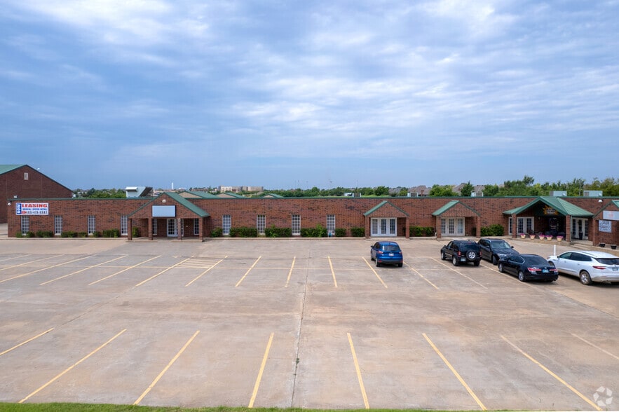 More Photos Of 1885 Piedmont Rd N, Piedmont General Retail For Sale