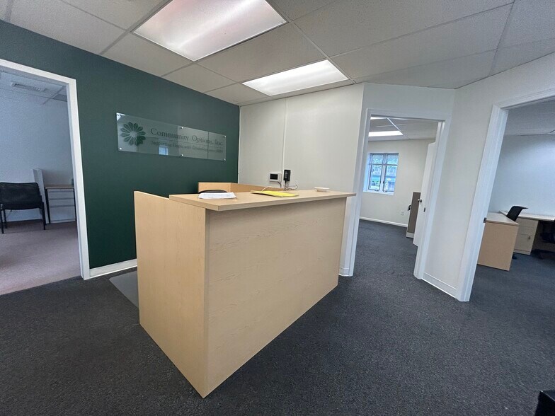 More Photos Of 256 US 1, Edison Office For Lease