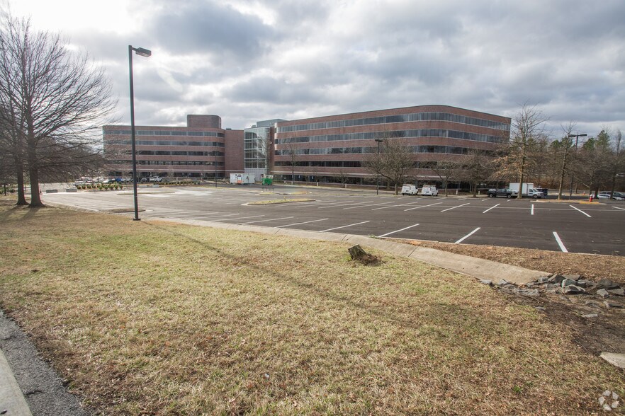 More Photos Of 11493 Sunset Hills Rd, Reston Office For Sale