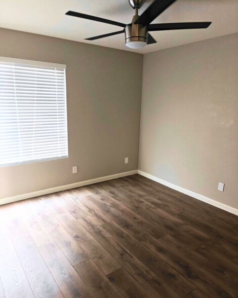 More Photos Of 4038 E Thistle Landing Dr, Phoenix Assisted Living For Lease