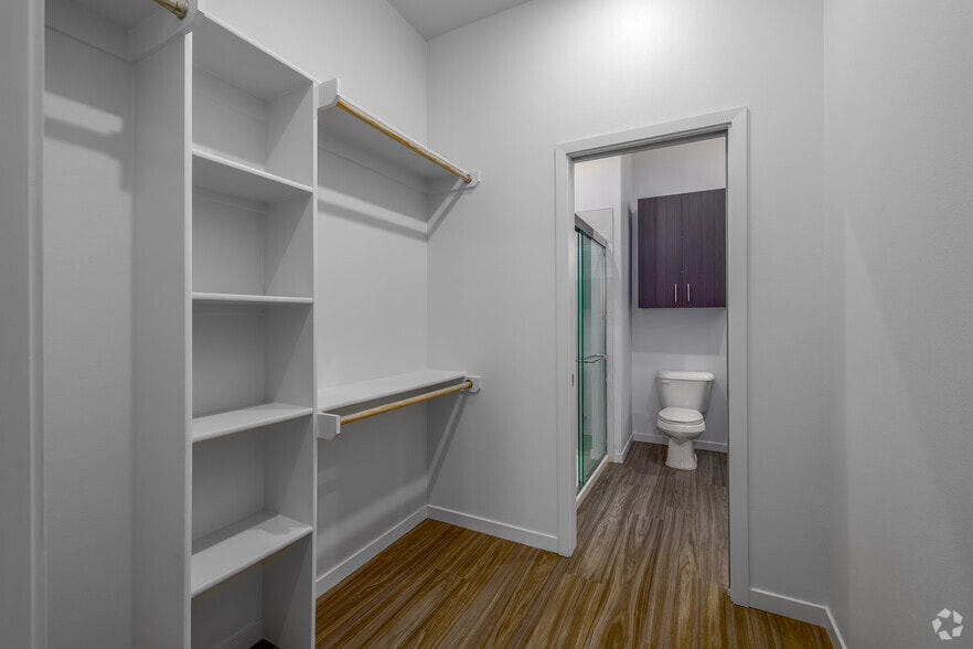 More Photos Of 305 N Main St, Broken Arrow Apartments For Lease