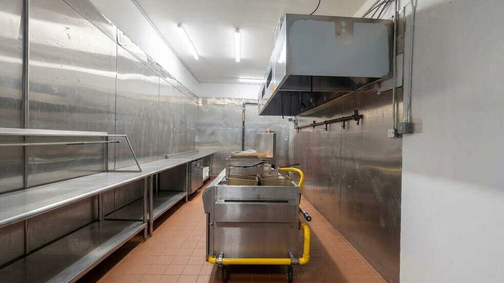 More Photos Of 1183 Broadway, Brooklyn Storefront Retail Residential For Lease
