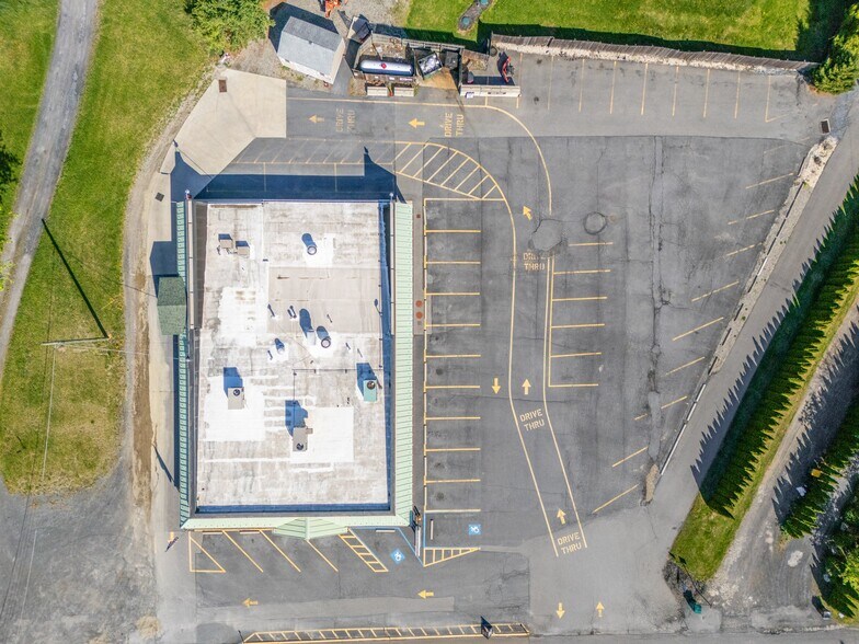 More Photos Of 232 W Moorestown Rd, Wind Gap Restaurant For Sale