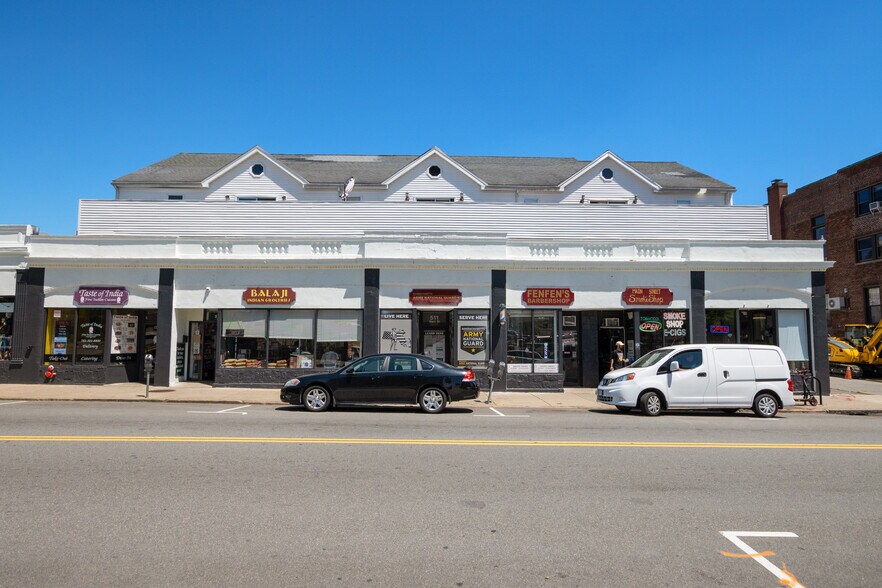 More Photos Of 507-539 Main St, Malden Storefront Retail Residential For Lease