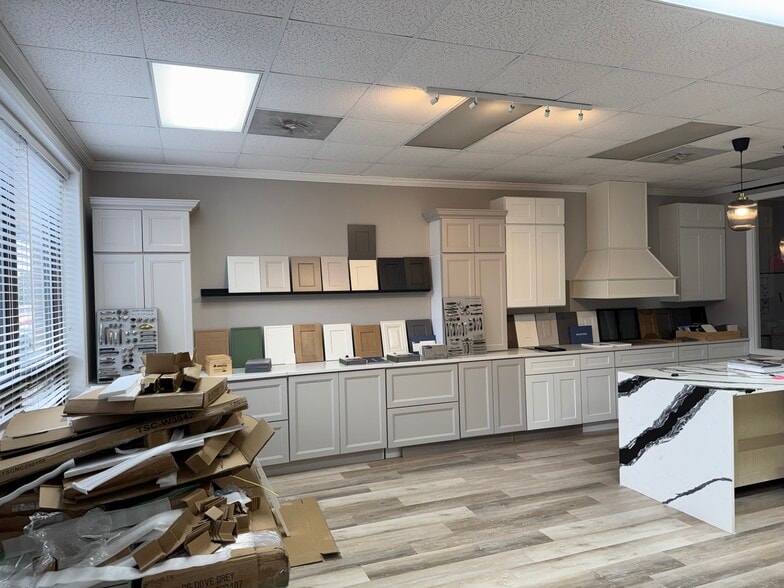 More Photos Of 228 Westinghouse Blvd, Charlotte Office For Lease