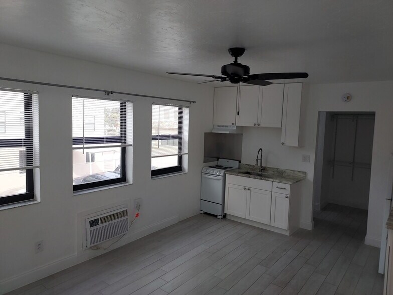 More Photos Of 117 N 5th St, Fort Pierce Office Residential For Sale