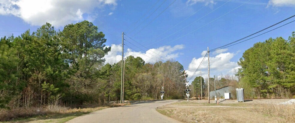 More Photos Of 907 N Washington St, Wadesboro Industrial For Sale