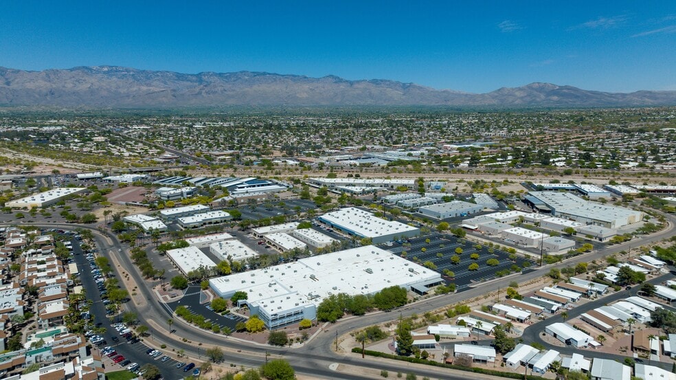 More Photos Of 1851 S Pantano Rd, Tucson Light Manufacturing For Sale