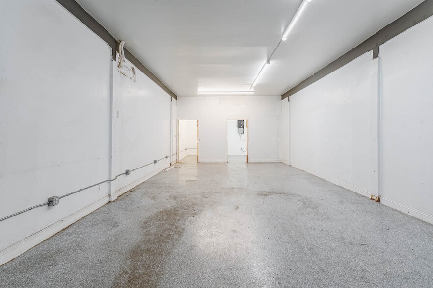 More Photos Of 180 S Alvarado St, Los Angeles Light Distribution For Lease