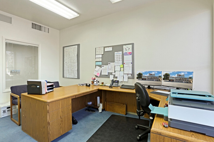 More Photos Of 200 W Harding Way, Stockton Office For Lease