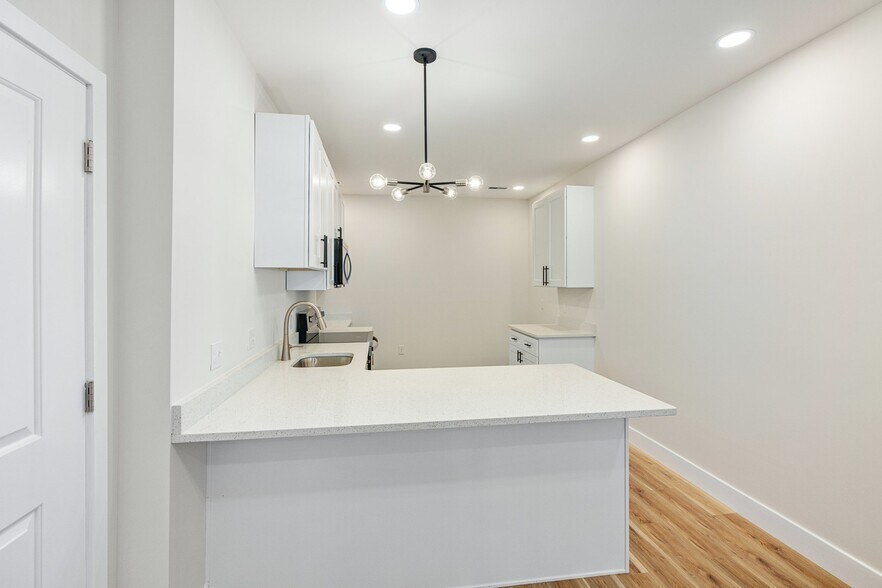 More Photos Of 151 York St, Pottstown Apartments For Sale