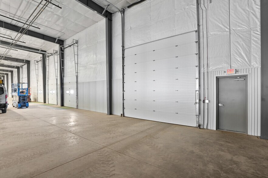 More Photos Of 0 Highway T Hwy, Eau Claire Manufacturing For Lease