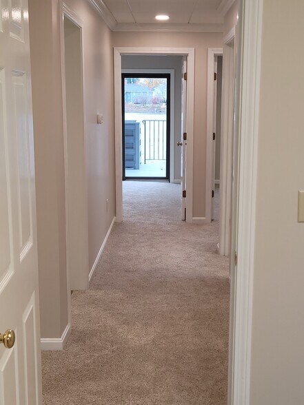 More Photos Of 500 Market St, Portsmouth Office For Sale