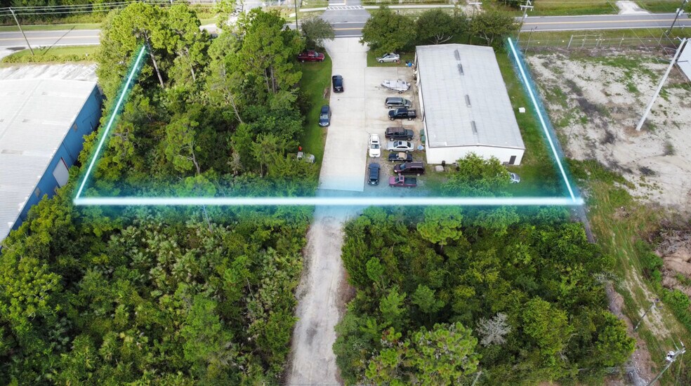 More Photos Of 2310 Dobbs Rd, Saint Augustine Warehouse For Lease