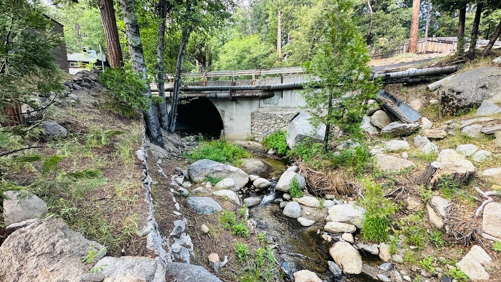 More Photos Of 54905 N Circle Dr, Idyllwild-Pine Cove Restaurant For Lease