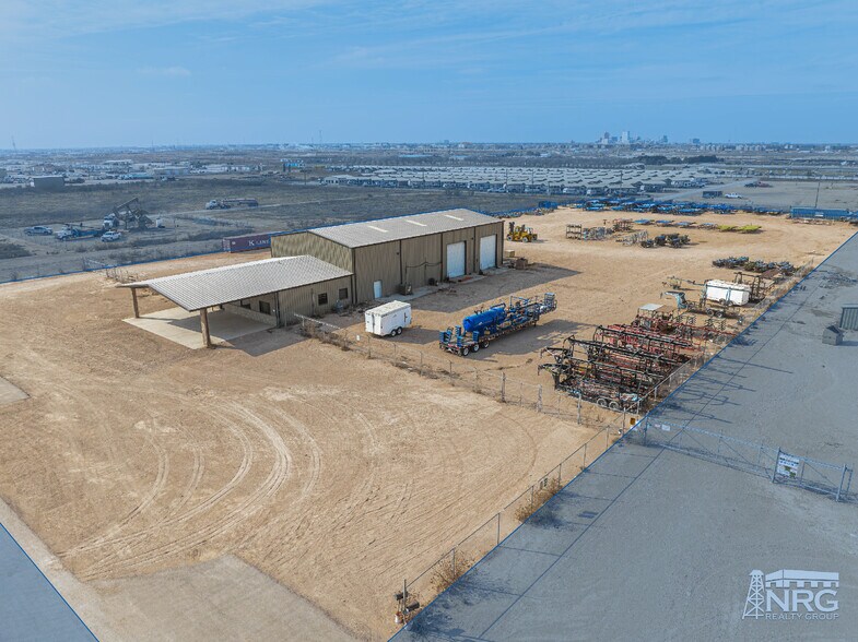 More Photos Of 1311 E County Road 119, Midland Warehouse For Sale