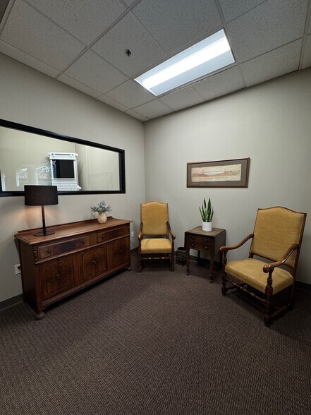 More Photos Of 5256 S Mission Rd, Bonsall Storefront Retail Office For Lease