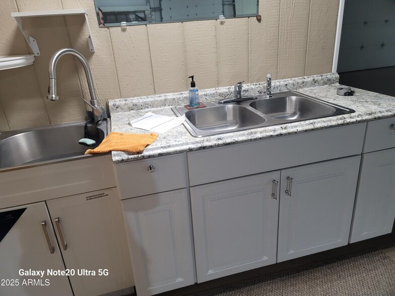 More Photos Of 8282 W Sandy Ln, Arizona City Warehouse For Sale