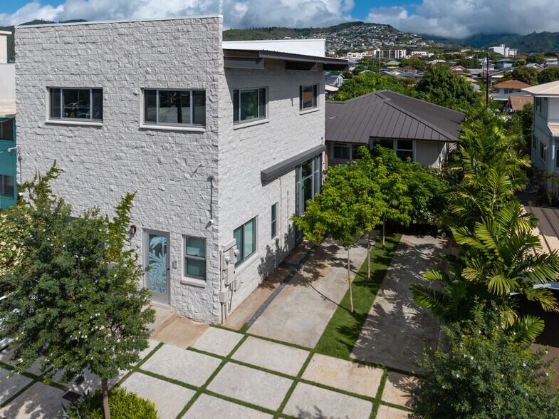 More Photos Of 3112 Mokihana St, Honolulu Loft Creative Space For Sale