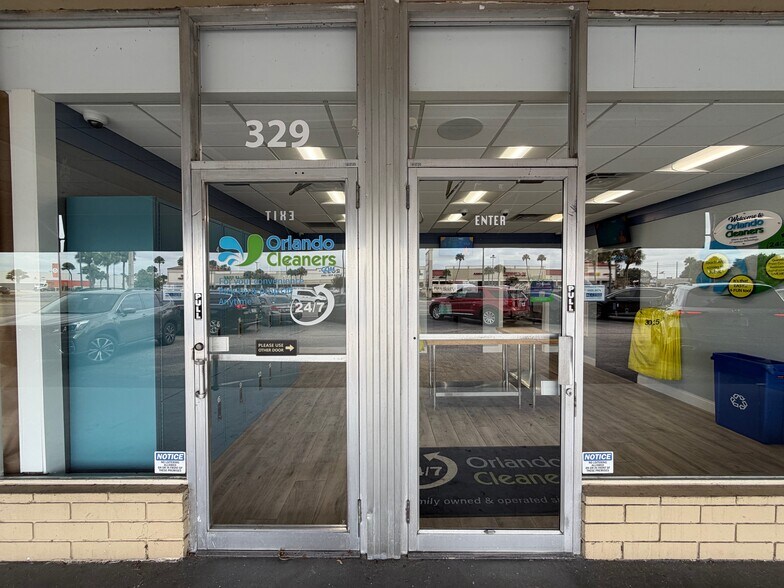 More Photos Of 321 E Michigan St, Orlando General Retail For Lease