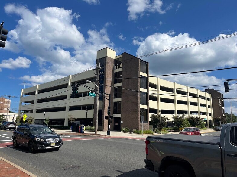 More Photos Of 29 E Front St, Red Bank Storefront For Sale