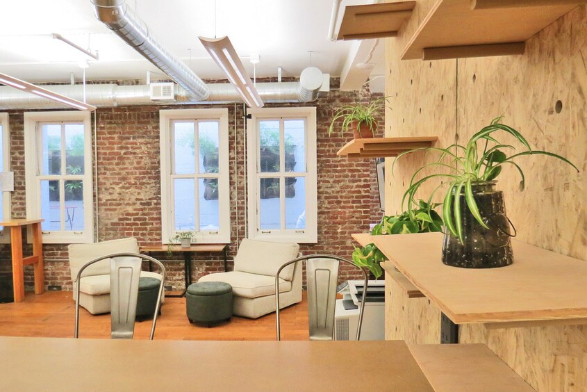 More Photos Of 45-49 Powell St, San Francisco Loft Creative Space For Lease