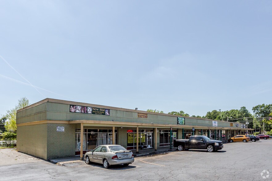 More Photos Of 7515 Geyer Springs Rd, Little Rock Storefront Retail Office For Lease