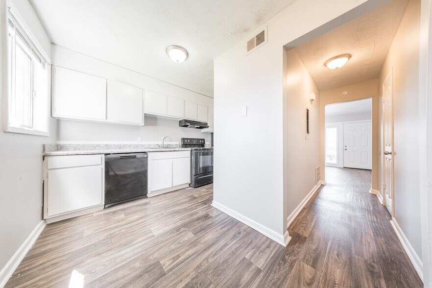 More Photos Of 1655 N Atwood Dr, Macon-Bibb Apartments For Sale