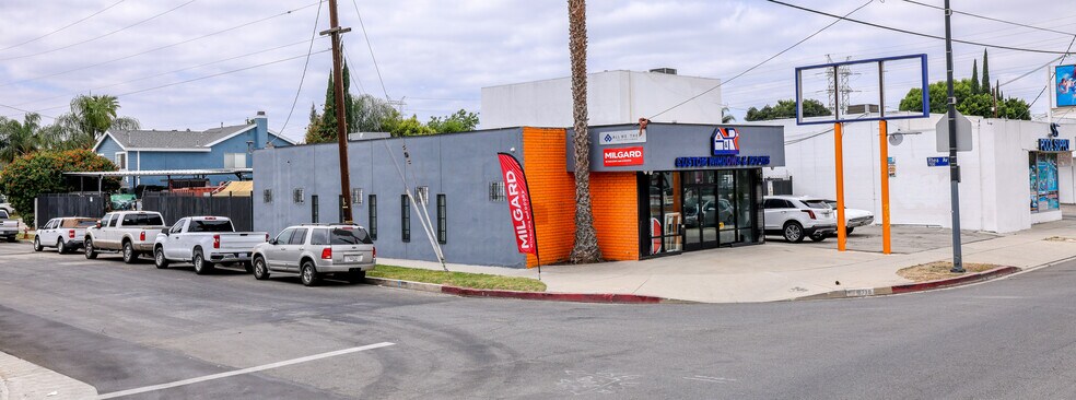 More Photos Of 18738 Sherman Way, Reseda Storefront For Sale